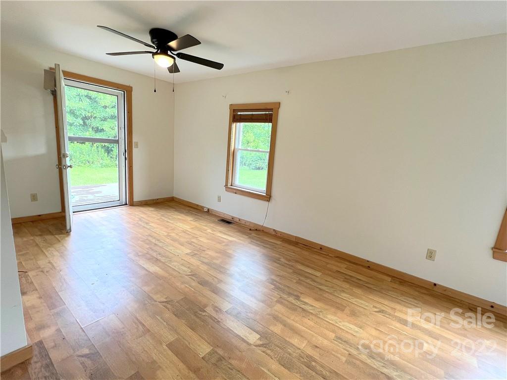 730 Pritchard Road Newland, NC 28657 - Photo 18 of 28 Gallery Image 18