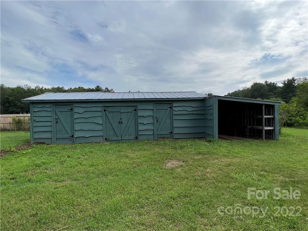 730 Pritchard Road Newland, NC 28657 - Photo 26 of 28 Gallery Image 26
