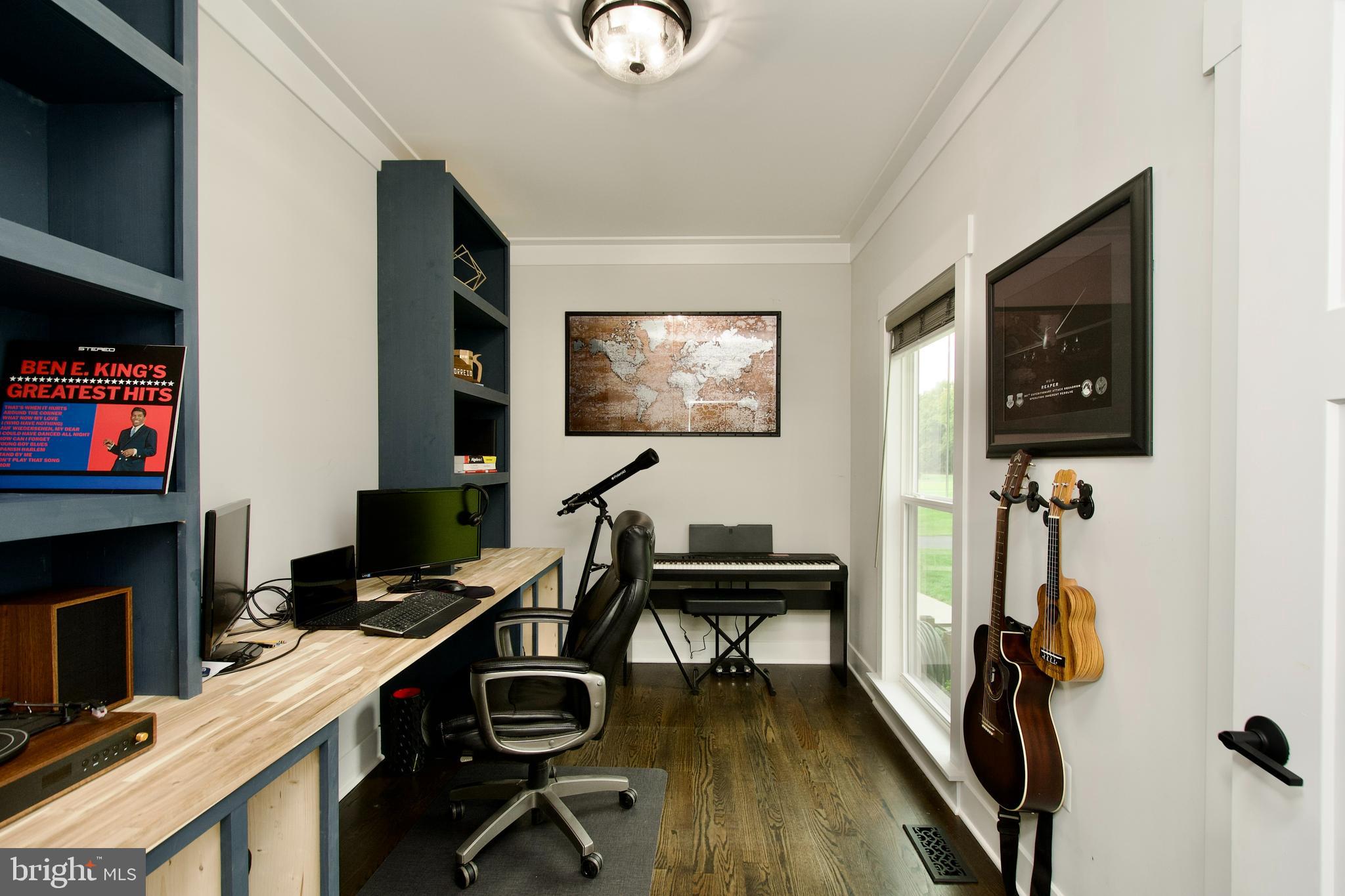 55 Indian Point Road Stafford, VA 22554 - Photo 6 of 60 Office