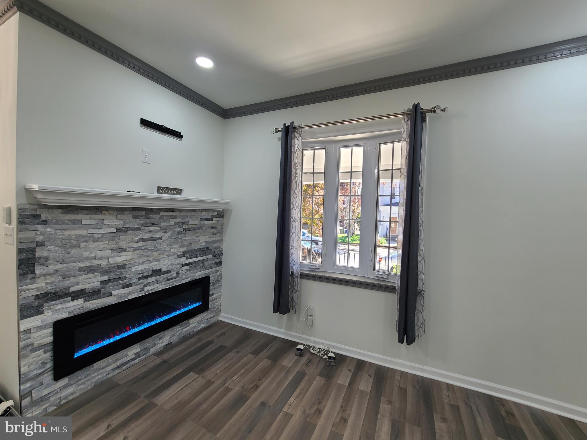 612 Wynnewood Road Philadelphia, PA 19151 - Photo 8 of 75 Front Bay Window