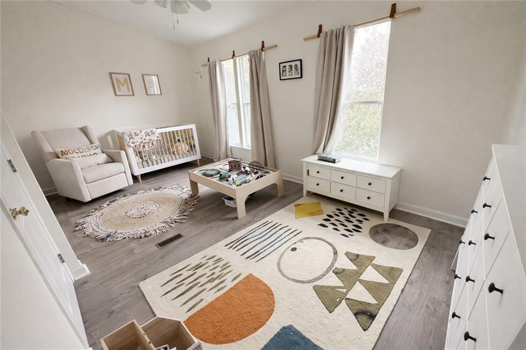 6 Hemingway Street Pittsburgh, PA 15213 - Photo 12 of 14 bedroom 2