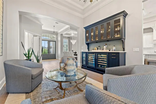 $5,300,000 | 1210 Monterey Boulevard Northeast, St. Petersburg, FL 33704