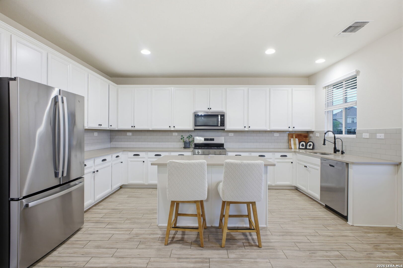 7702 Pecos Boerne, TX 78015 - Photo 15 of 42