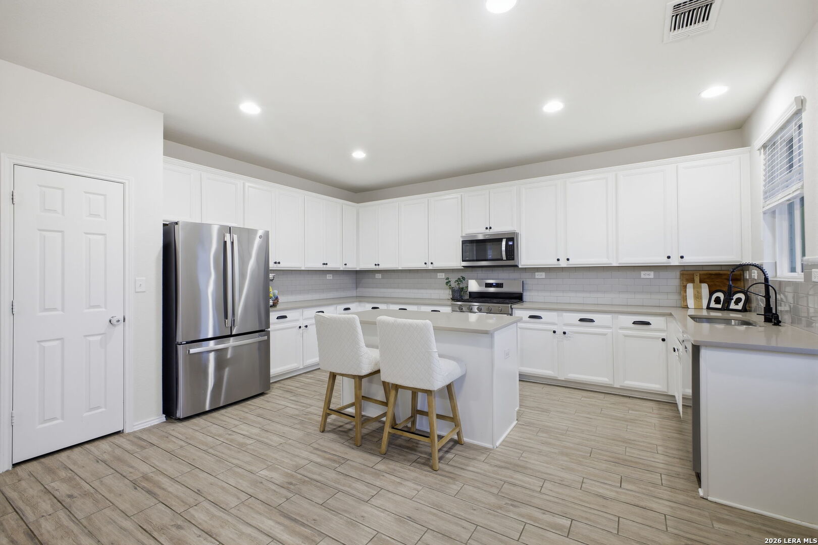 7702 Pecos Boerne, TX 78015 - Photo 16 of 42