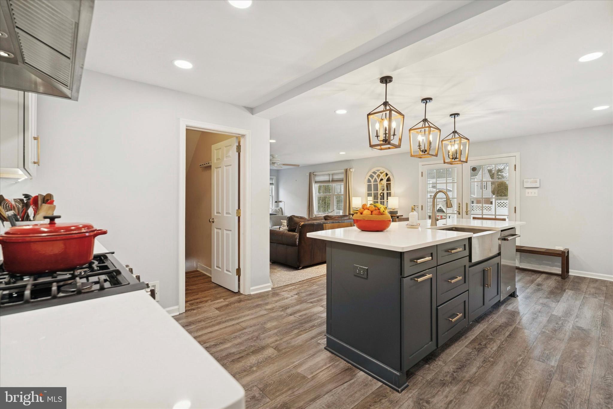 114 Earlington Road Havertown, PA 19083 - Photo 11 of 38