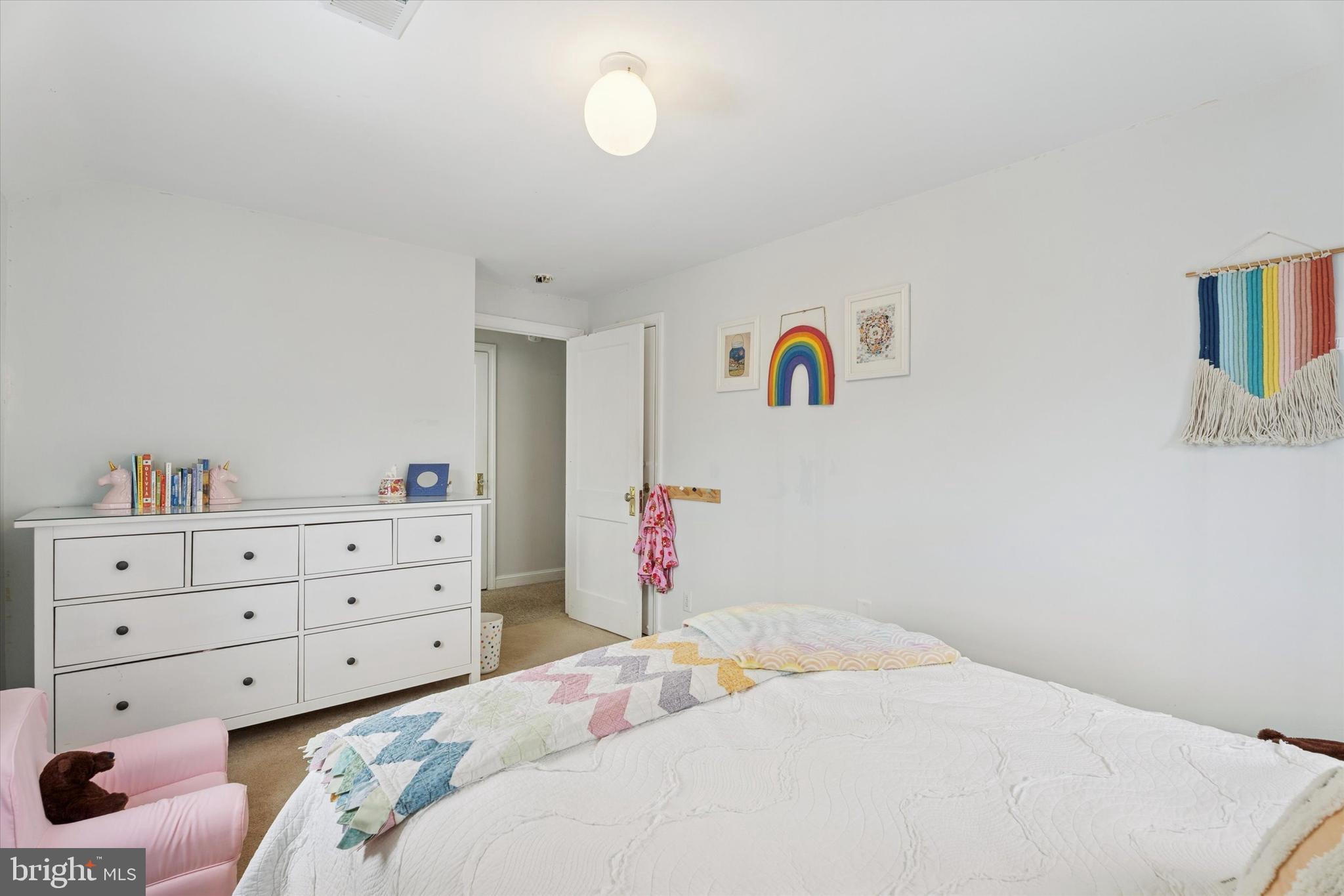 114 Earlington Road Havertown, PA 19083 - Photo 29 of 38