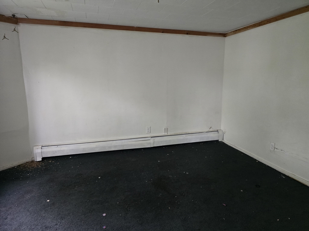 75 Collins Street Lynn, MA 01902 - Photo 10 of 38
