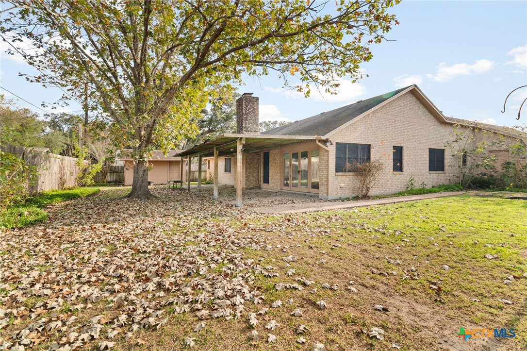 603 Suzanne Street Edna, TX 77957 - Photo 39 of 45