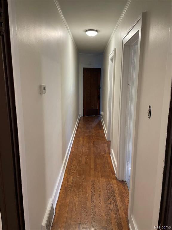 982-984 Nottingham Road, Unit 2 Grosse Pointe, MI 48230 - Photo 6 of 8