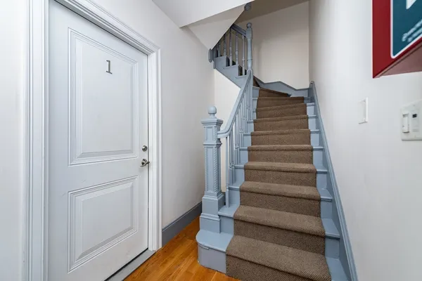 $3,800 | 28 Howell Street, Unit 1, Boston, MA 02125