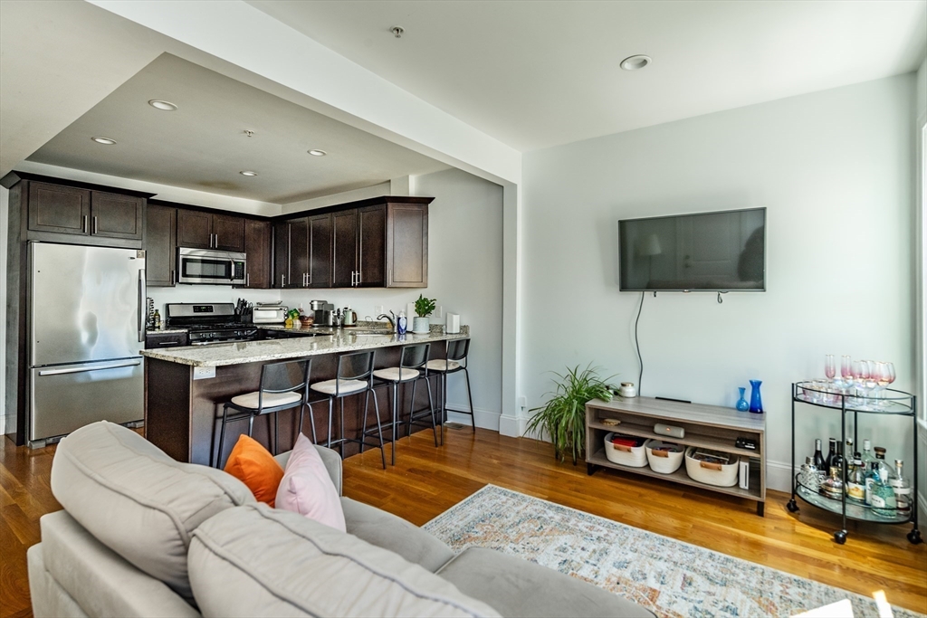 28 Howell Street, Unit 1 Boston, MA 02125 - Photo 3 of 11