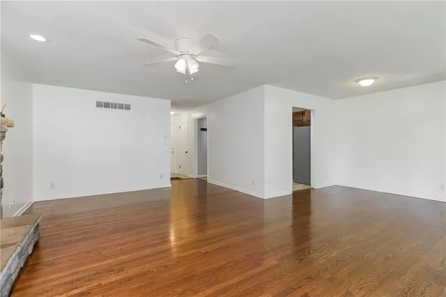 $320,000 | 8205 Freeman Avenue, Kansas City, KS 66112