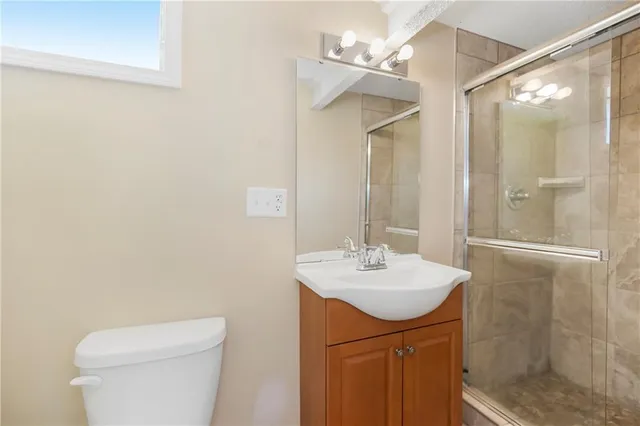 $320,000 | 8205 Freeman Avenue, Kansas City, KS 66112