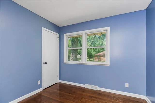 $320,000 | 8205 Freeman Avenue, Kansas City, KS 66112