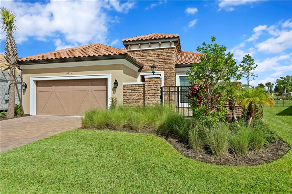 Welcome home to 11295 Juglans Dr in beautiful Odessa, FL