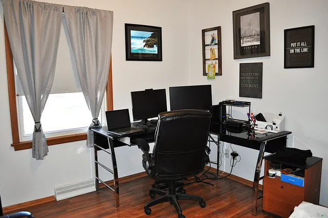 $399,800 | W154N10077 Moonlite Drive, Germantown, WI 53022