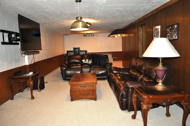 $399,800 | W154N10077 Moonlite Drive, Germantown, WI 53022