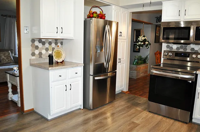 $399,800 | W154N10077 Moonlite Drive, Germantown, WI 53022