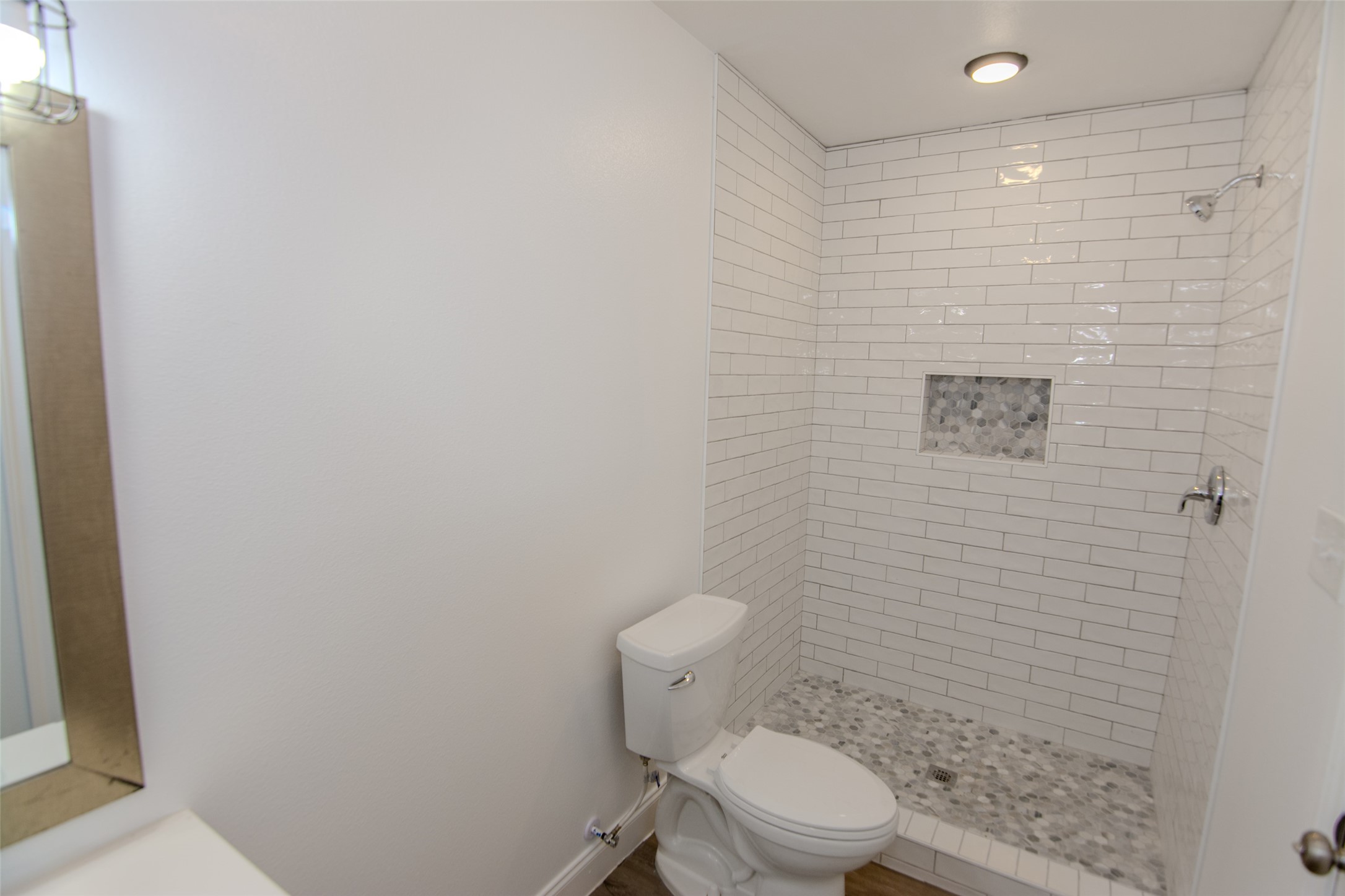 9210 St Lo Road Houston, TX 77033 - Photo 8 of 16 Brand new updated bathroom