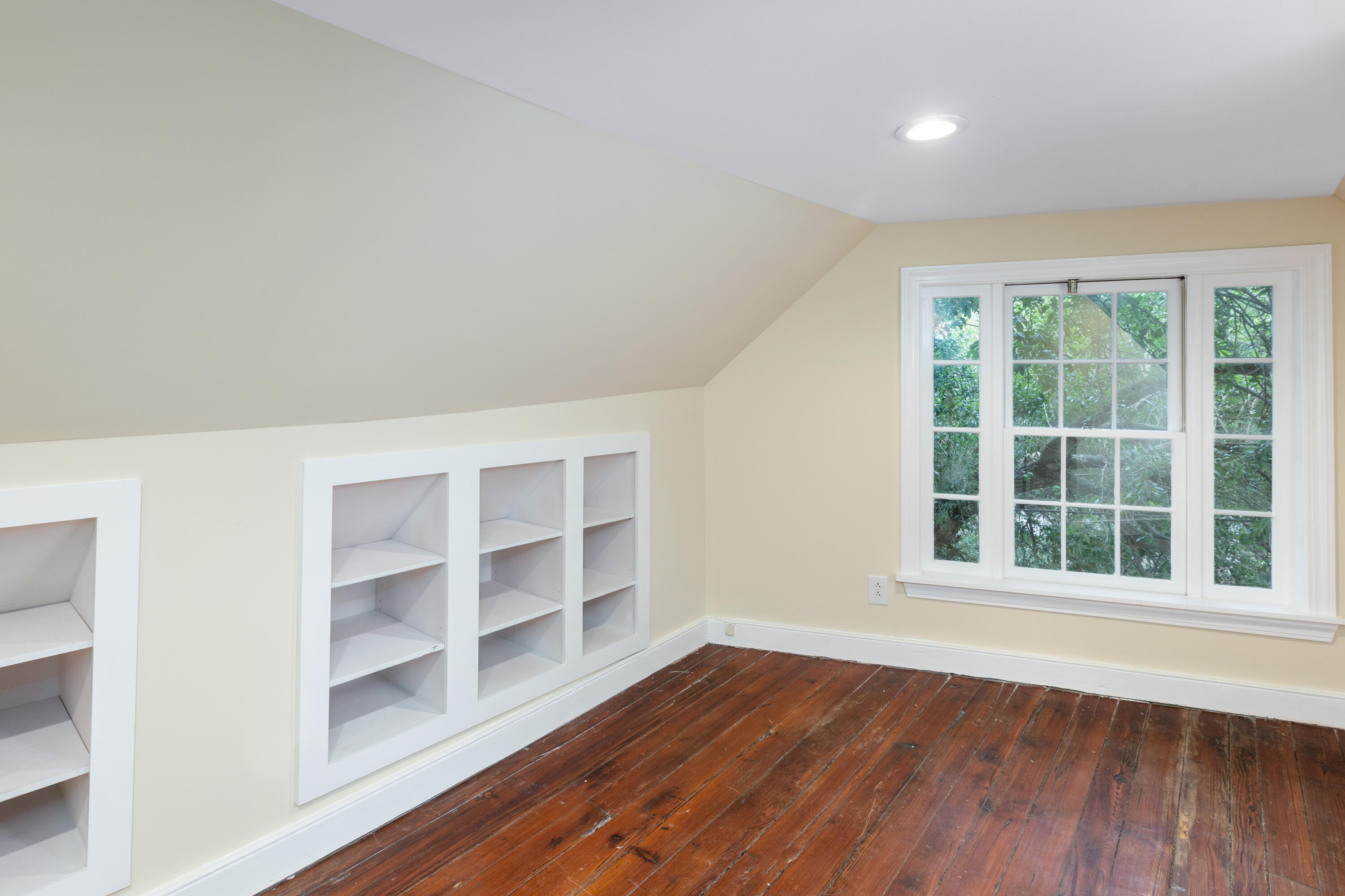 13 Elizabeth Street, Unit B Charleston, SC 29403 - Photo 10 of 15