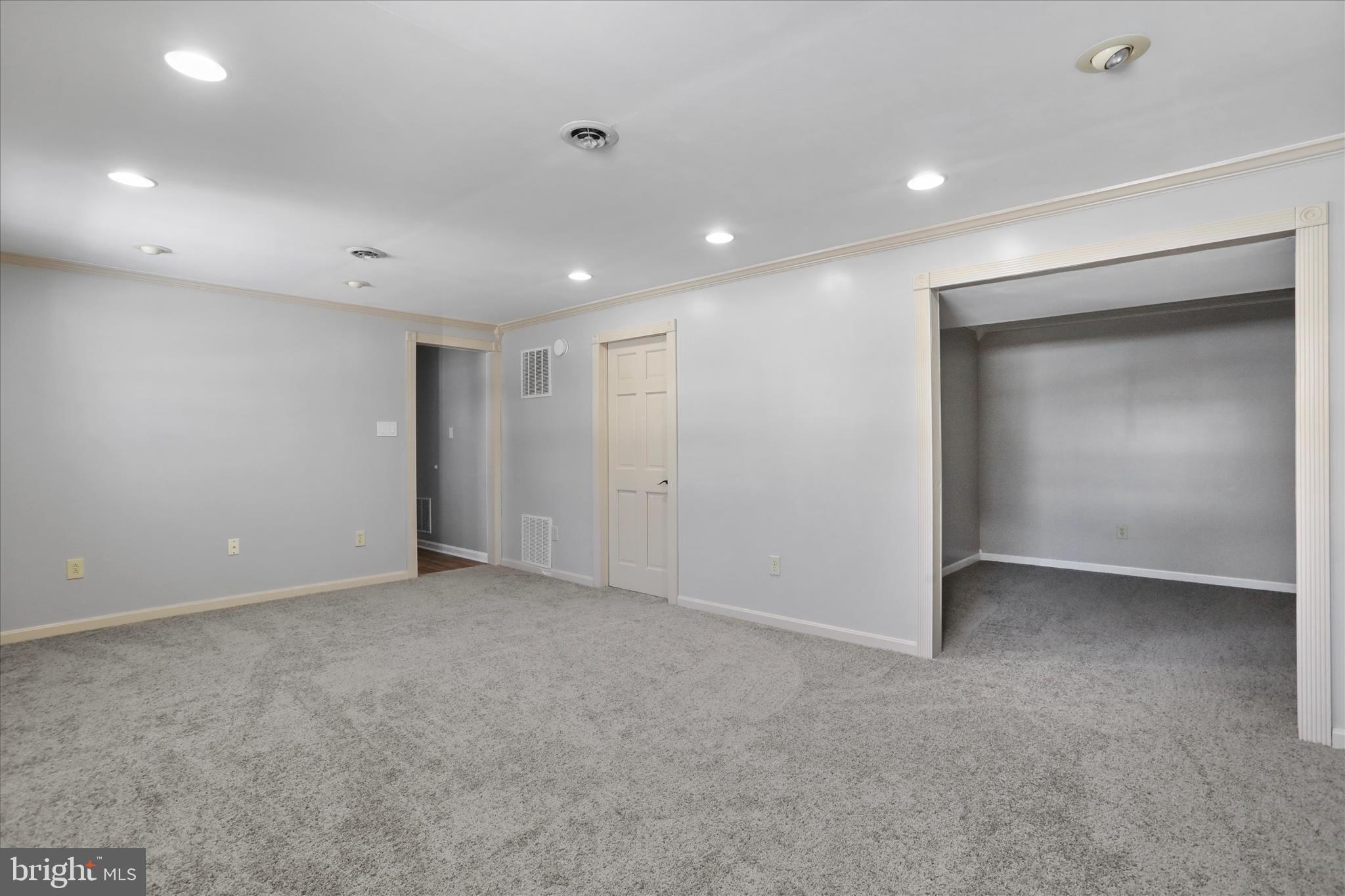 137 Woodrow Road Winchester, VA 22602 - Photo 27 of 45