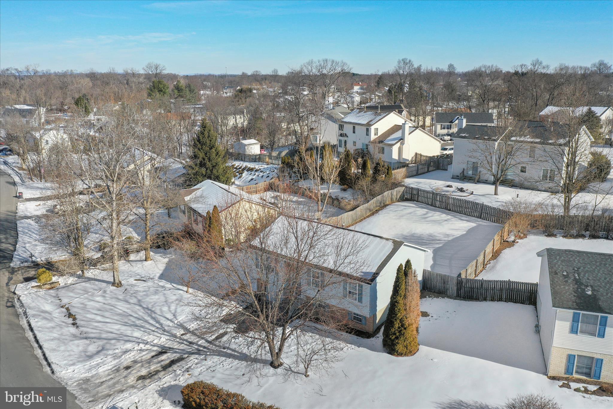 137 Woodrow Road Winchester, VA 22602 - Photo 35 of 45 a view of a city