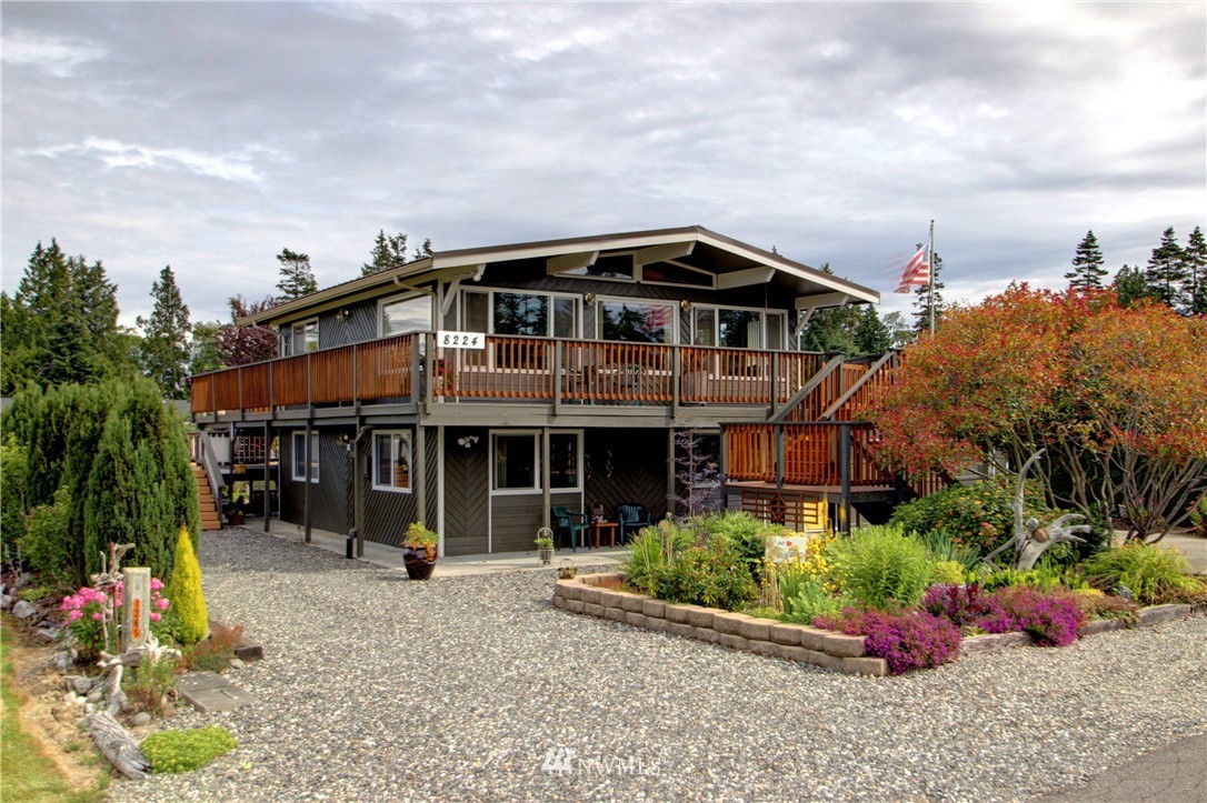 8224 Snohomish Road Blaine, WA 98230 - Photo 2 of 25 Gallery Image 2