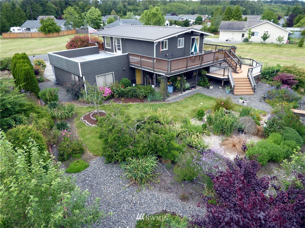 8224 Snohomish Road Blaine, WA 98230 - Photo 5 of 25 Gallery Image 5