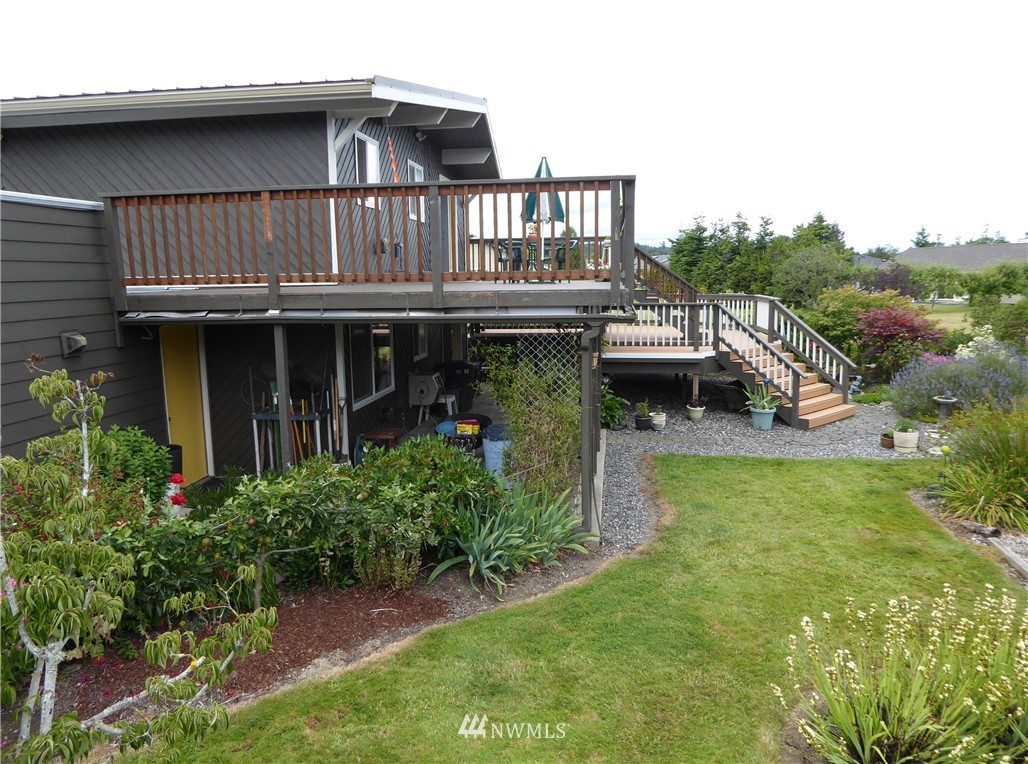 8224 Snohomish Road Blaine, WA 98230 - Photo 9 of 25 Gallery Image 9