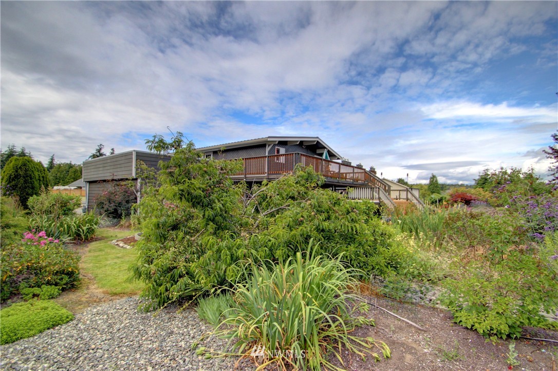 8224 Snohomish Road Blaine, WA 98230 - Photo 10 of 25 Gallery Image 10