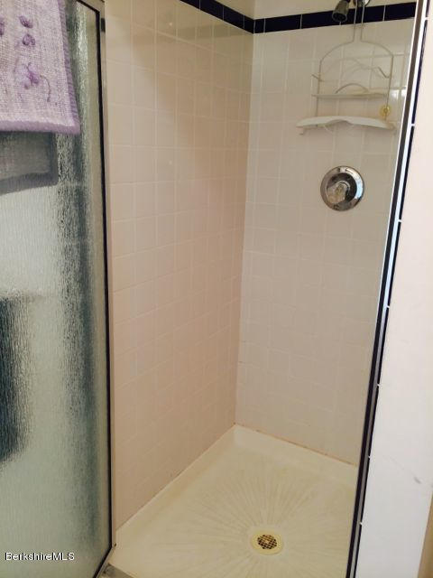 67 Old Stockbridge Road Lenox, MA 01240 - Photo 14 of 25 1st FLR tiled shower