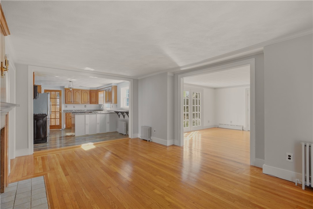 8 Fort Hill Road Bristol, RI 02809 - Photo 12 of 46 Gallery Image 12
