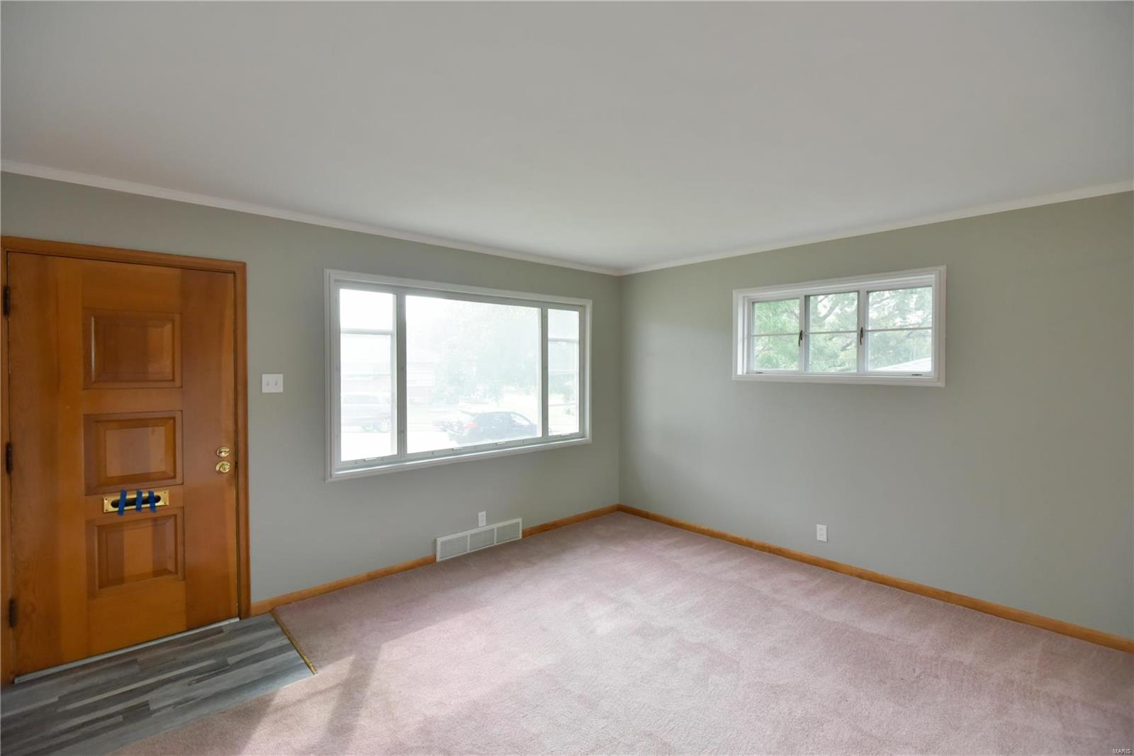 705 Forman Road St. Louis, MO 63123 - Photo 4 of 26 Gallery Image 4
