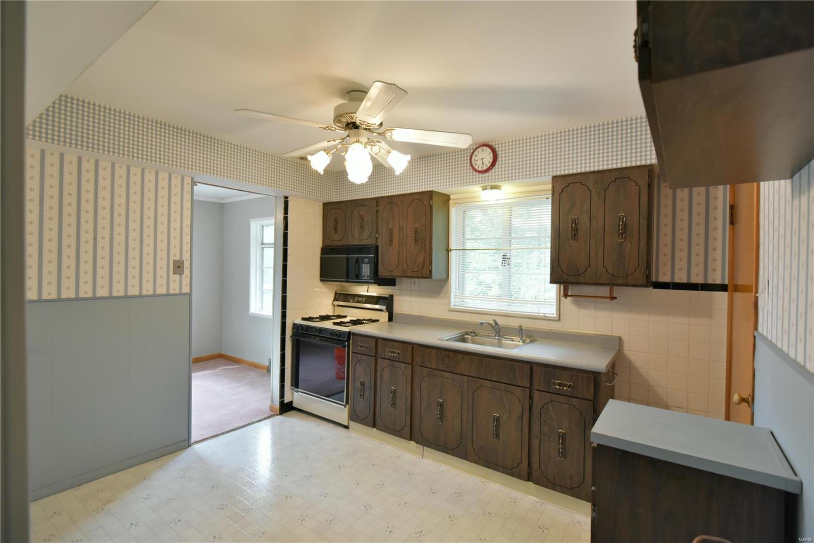 705 Forman Road St. Louis, MO 63123 - Photo 8 of 26 Gallery Image 8