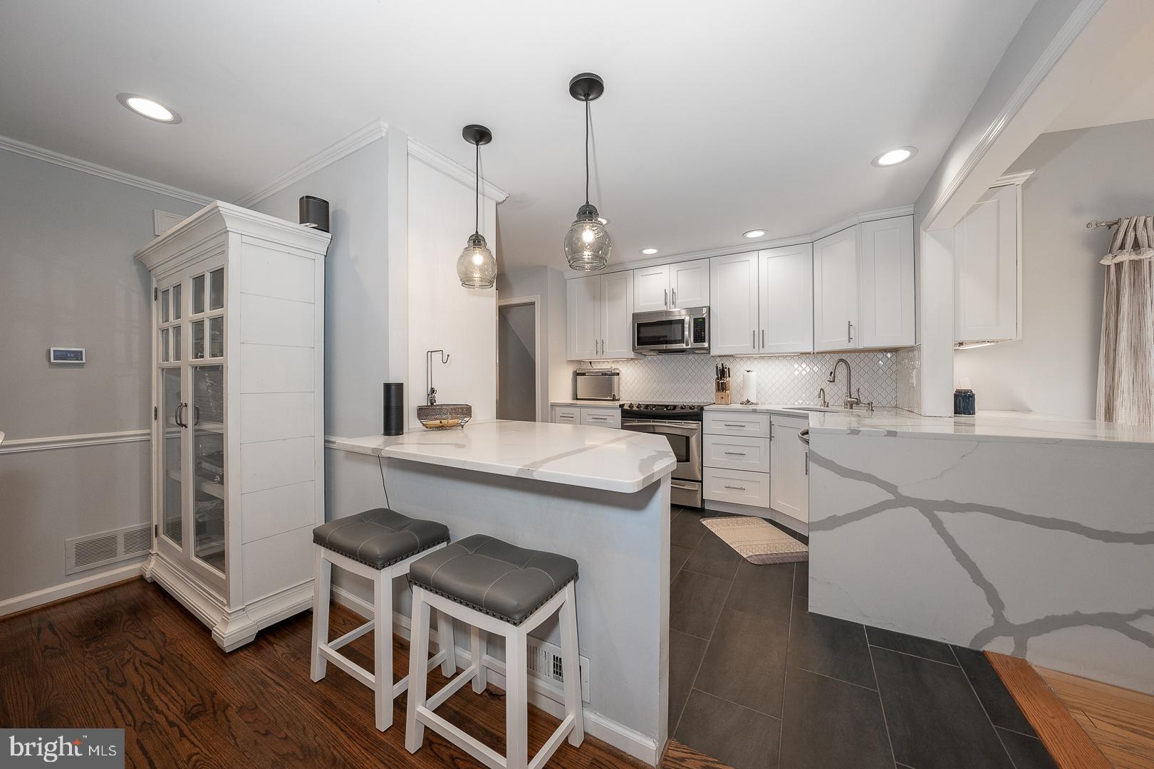 284 Croton Road Wayne, PA 19087 - Photo 10 of 38