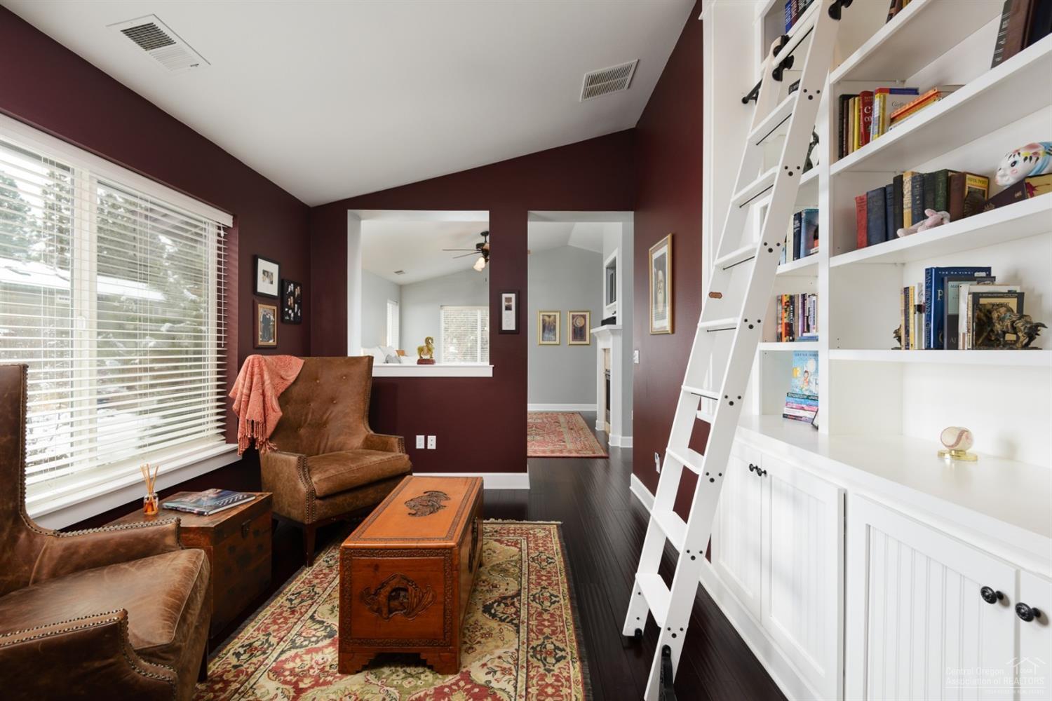 61430 Davis Lake Loop Bend, OR 97702 - Photo 17 of 25 Additional Photo