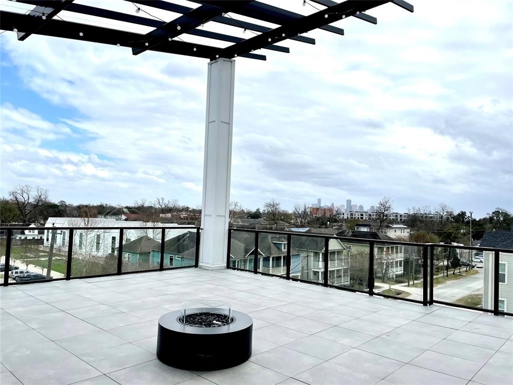 401 West 25th Street, Unit 2125 Houston, TX 77008 - Photo 17 of 33