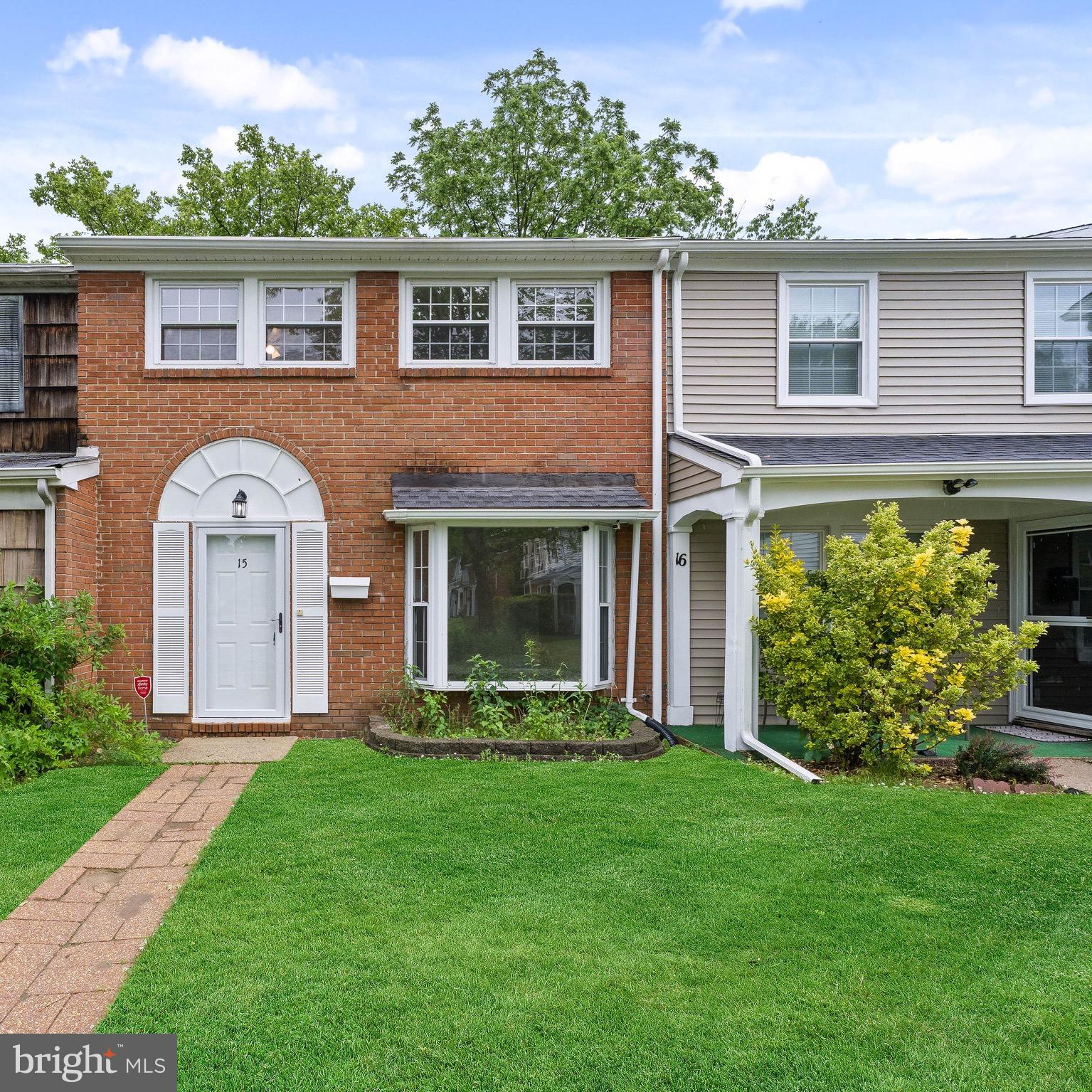 15 Raleigh Place Willingboro, NJ 08046 - Photo 1 of 26 Gallery Image 1