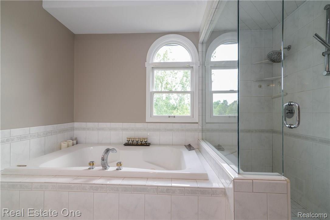 2609 Middle Road Highland, MI 48357 - Photo 37 of 61 _AUG1137.jpg