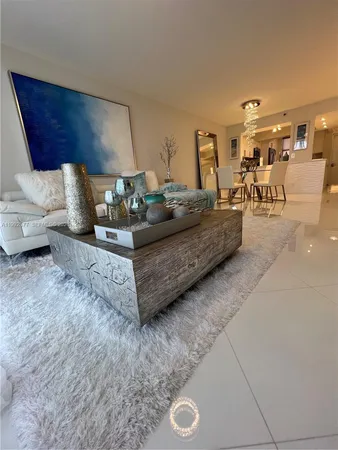 $2,000 | Deerfield Beach, Deerfield Beach, FL 33442