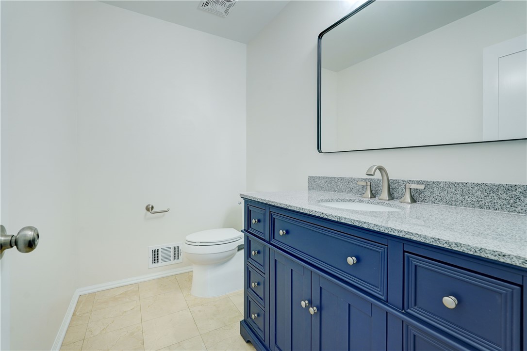 399 French Road Pittsford, NY 14534 - Photo 14 of 50