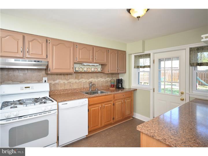 345 Lombardy Road Drexel Hill, PA 19026 - Photo 2 of 24 Gallery Image 2