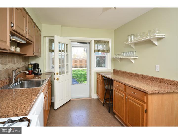 345 Lombardy Road Drexel Hill, PA 19026 - Photo 3 of 24 Gallery Image 3