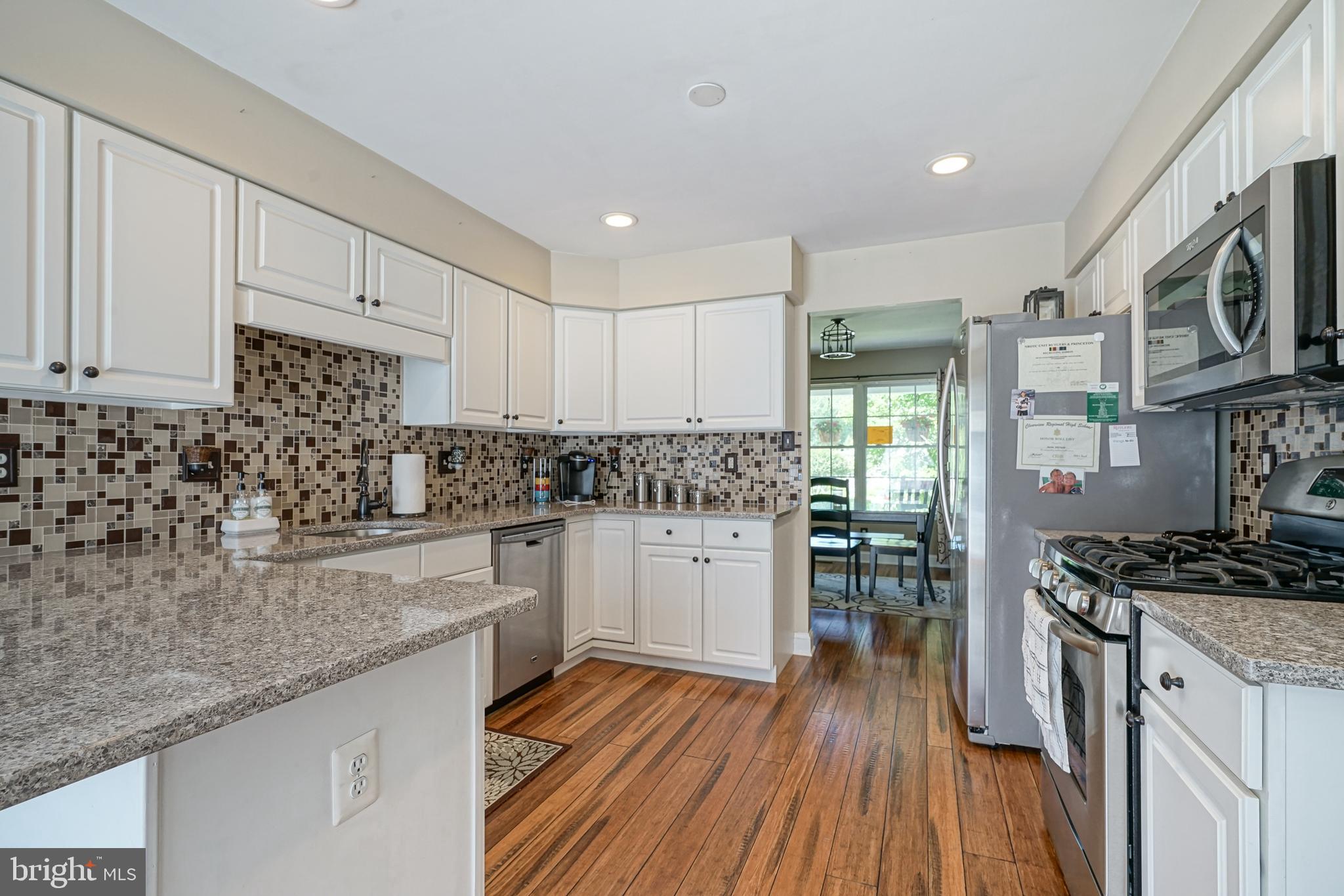 660 Surrey Road Sewell, NJ 08080 - Photo 2 of 34 Kitchen