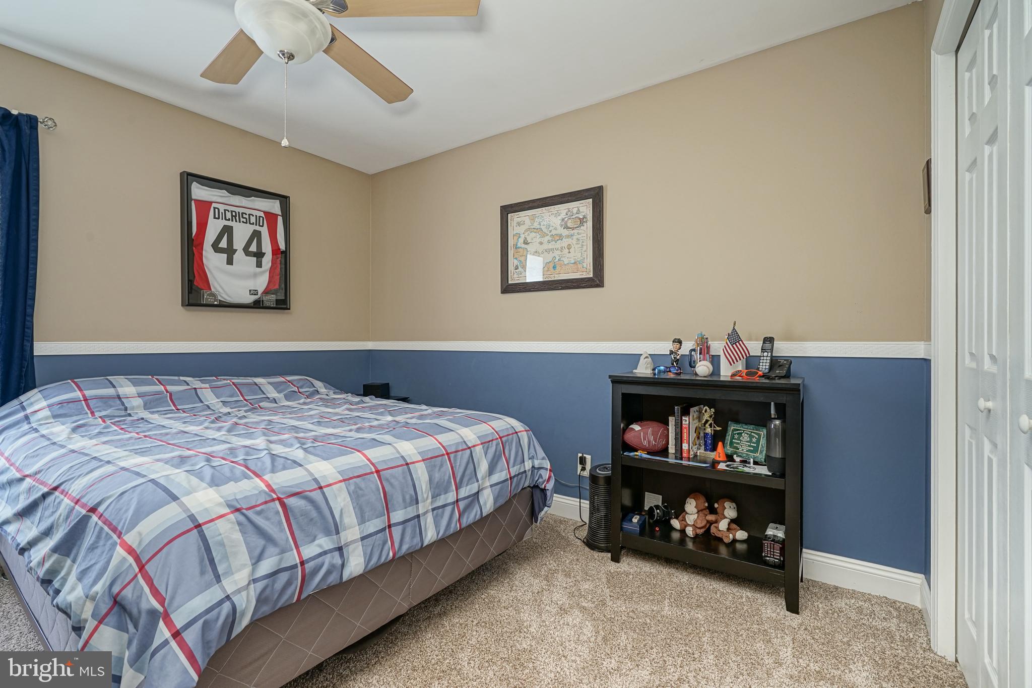 660 Surrey Road Sewell, NJ 08080 - Photo 18 of 34 Bedroom #1