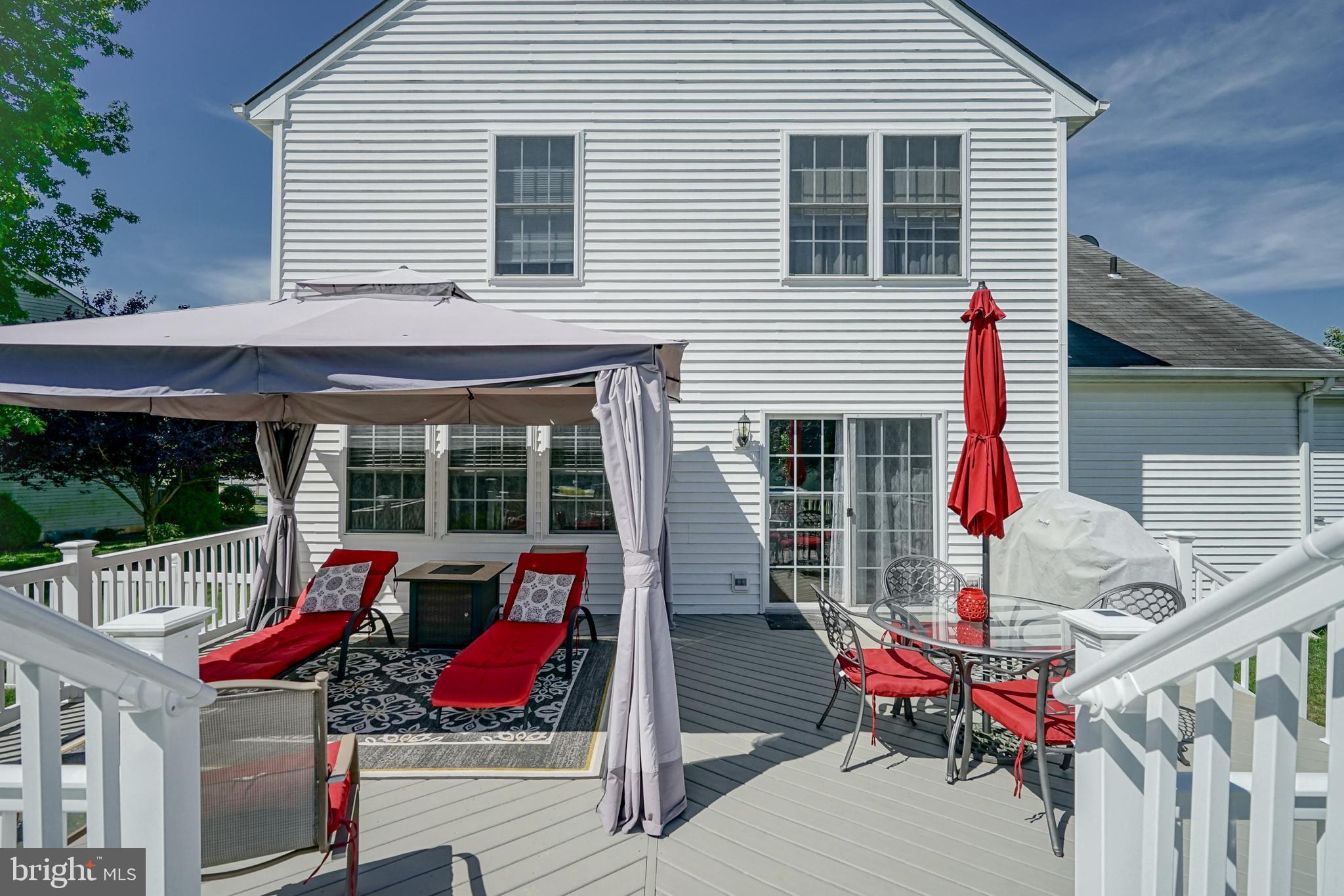 660 Surrey Road Sewell, NJ 08080 - Photo 28 of 34 Deck