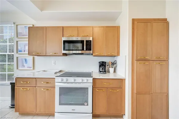 $7,700 | 2230 Arielle Drive, Unit 1902, Naples, FL 34109