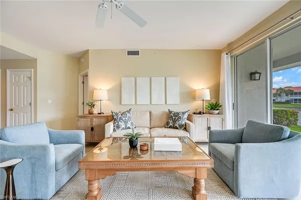 $7,700 | 2230 Arielle Drive, Unit 1902, Naples, FL 34109