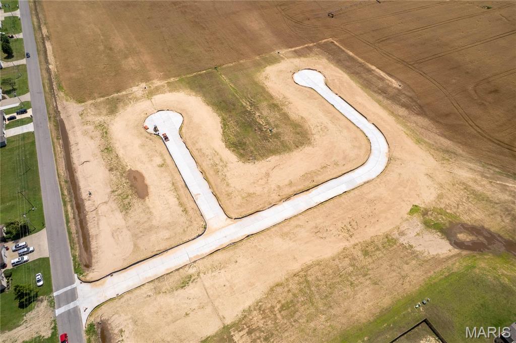 402 Secretariat Sikeston, MO 63801 - Photo 2 of 3