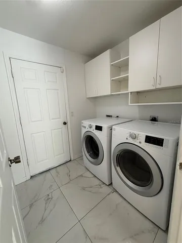 $1,900 | 4688 Heather Terrace, North Port, FL 34286